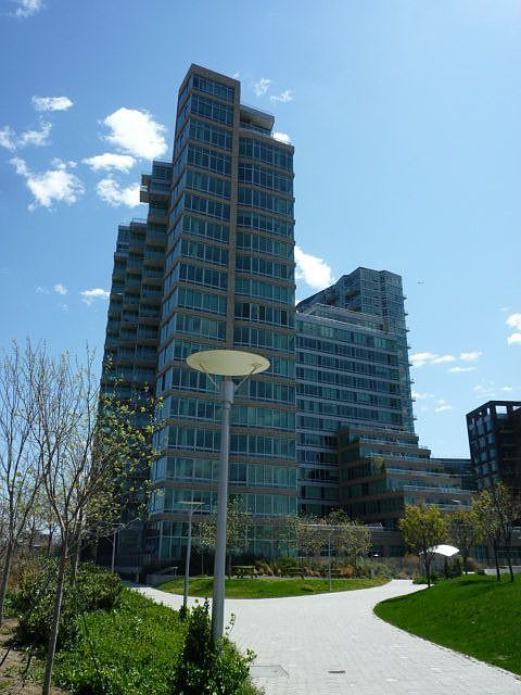 1st image of 4630 Center Blvd APT 1707
