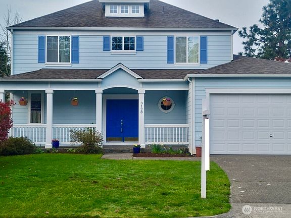 2nd image of 3128 Maplewood Circle NE