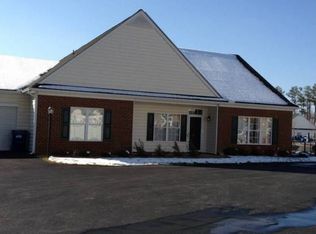 7341 Dress Blue Cir, Mechanicsville, VA 23116