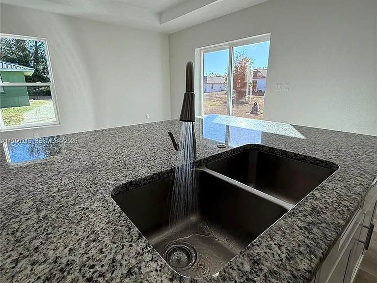4103 Loretto Ave — Photo 30