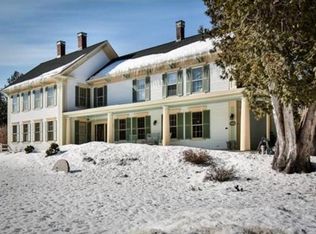 422 Riverdale Rd, New Boston, NH 03070