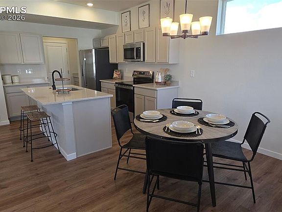 4th image of 5266 Truscott Rd