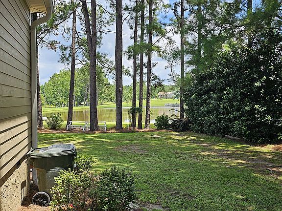 4th image of 137 Sweetbriar Lakes Dr