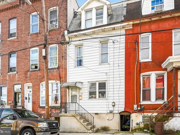 713 W Norwegian St, Pottsville, PA 17901