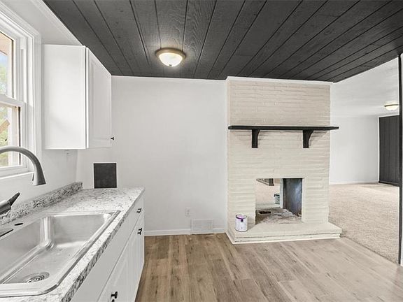 5th image of 7104 E 67th St