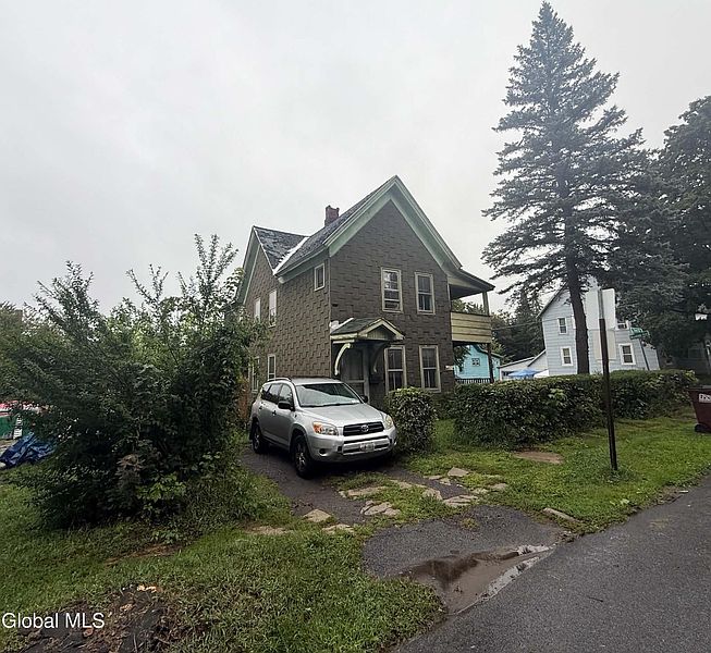 3rd image of 58 3rd Street
