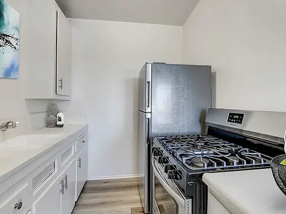 2nd image of 232 & 236 3rd Ave #201