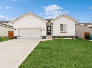 2717 20th St SW, Altoona, IA 50009