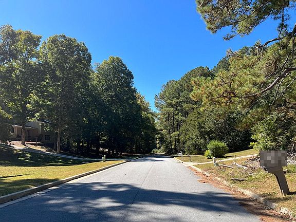 5th image of 2397 Amberbrook Dr SW