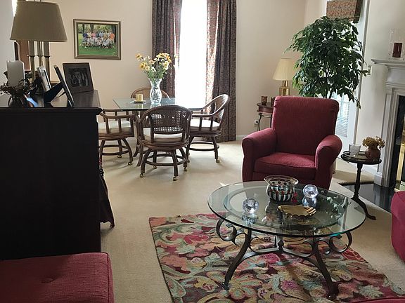 5th image of 1226 Jerry Ln