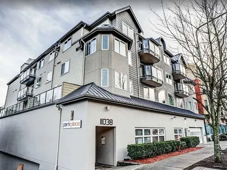 LC Park Place Apartments — Photo 19