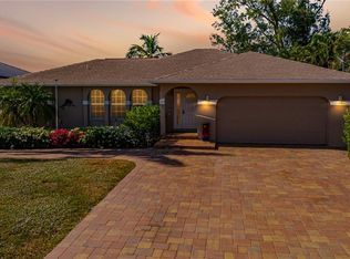 27267 J C Ln, Bonita Springs, FL 34135