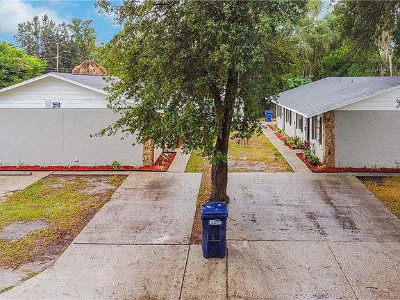2nd image of 921 E Poinsettia Ave
