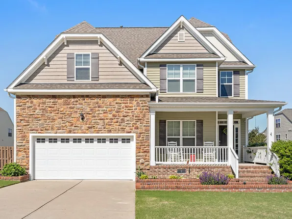 605 Tall Willow Ct, Rolesville, NC 27571