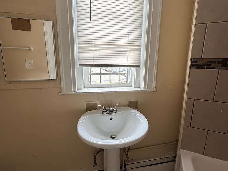703 Howard Ave #1-10 — Photo 10