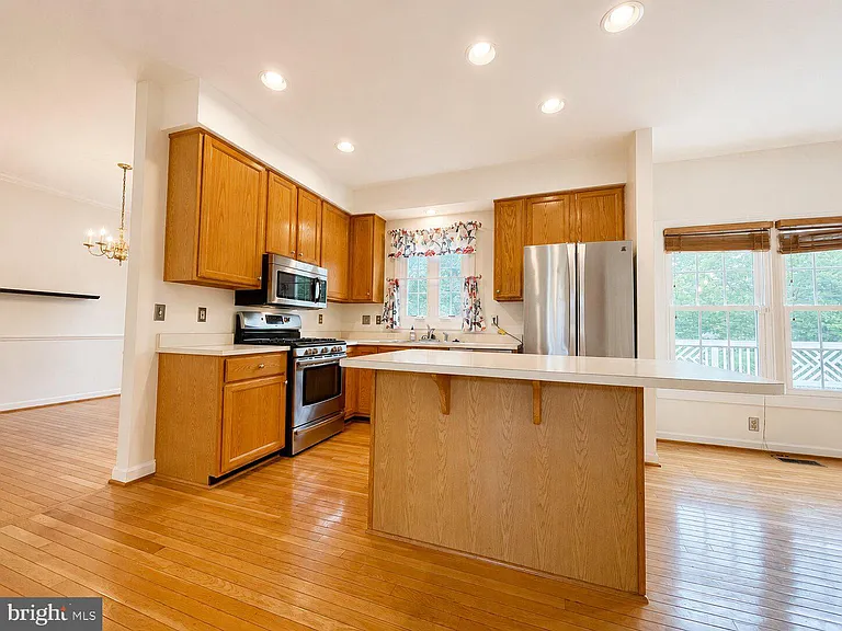 20937 Cox Mills Ct — Photo 8