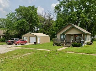 224 Merchant St, Oswego, KS 67356