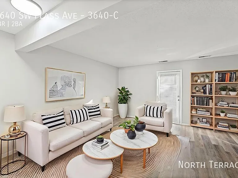 Capstone Townhomes — Photo 80