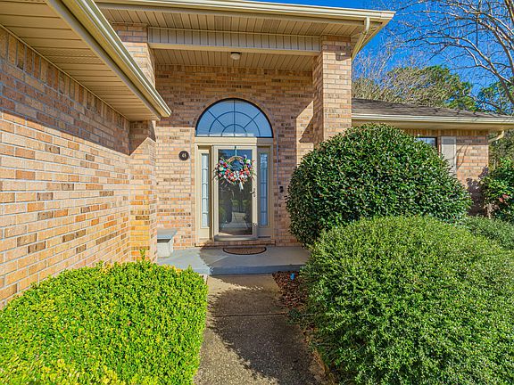 2nd image of 48 Hillcrest Dr