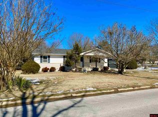 1021 Spring St, Mountain Home, AR 72653