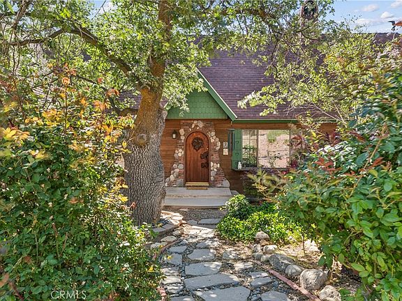 3rd image of 1681 Culbertson Ln
