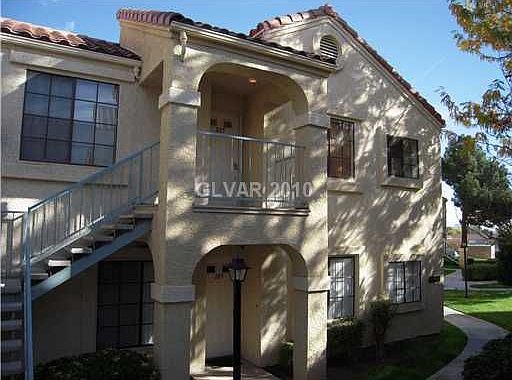 2nd image of 4823 S Torrey Pines Dr Unit 205