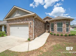 7741 Kari Ln, Daphne, AL 36526