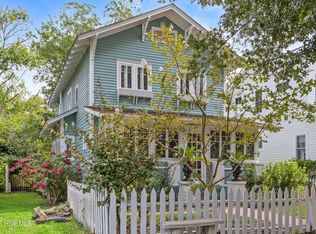 109 S Atlantic Ave, Southport, NC 28461