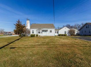 15 N Service Rd, Saint Peters, MO 63376