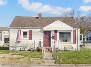 221 Bush St, Seymour, IN 47274