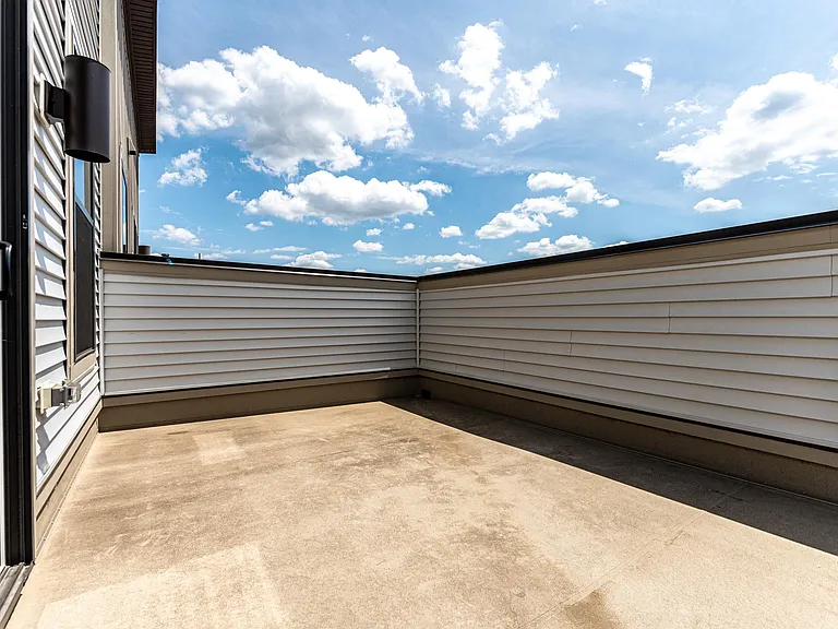 Bonus Terrace - 4th level