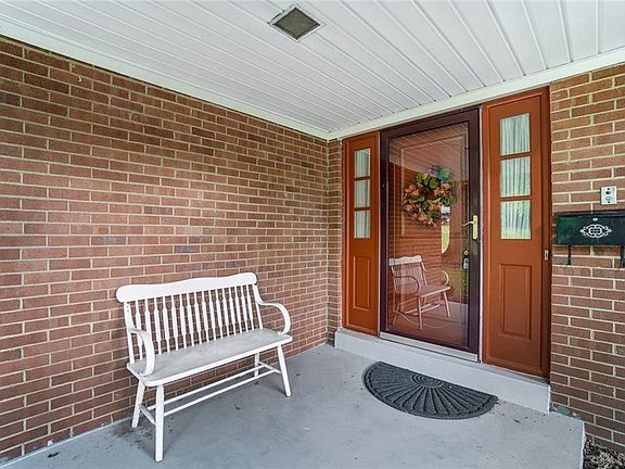 4th image of 241 Snow Hill Ave