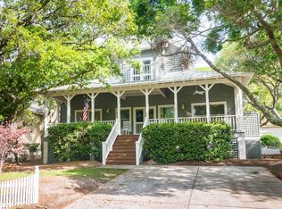 4 Atlantic Beach Ct, Johns Island, SC 29455