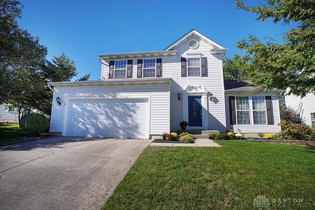 1st image of 424 Cherry Hill Ln