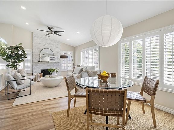 3rd image of 6 Kendall Pl
