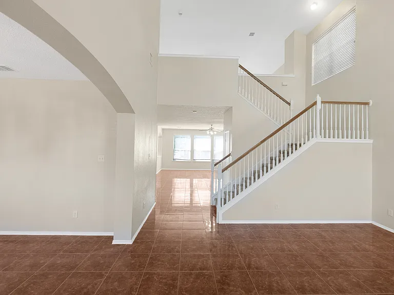 2 Watergrove Ct — Photo 7