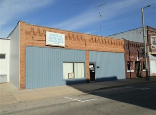 418 W Milwaukee St, Janesville, WI 53548