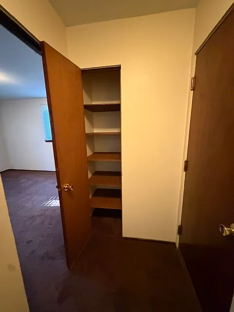 2 bed, 820 sqft, $1,250 — Photo 2