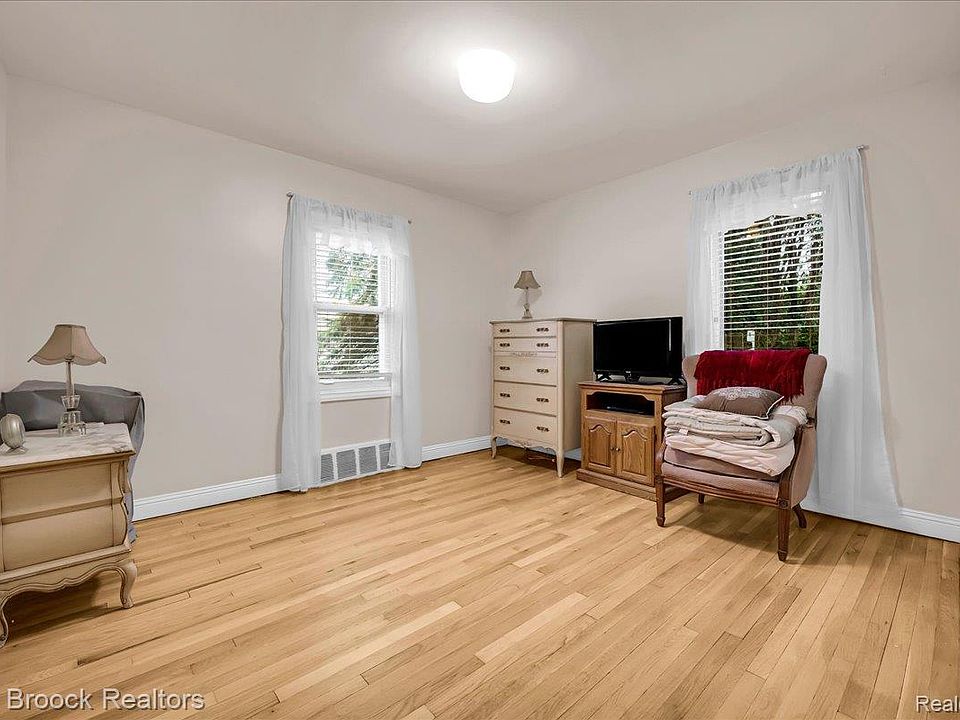 2175 Langham Dr, photo 13