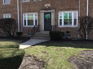912 W Roosevelt Rd #1, Broadview, IL 60155