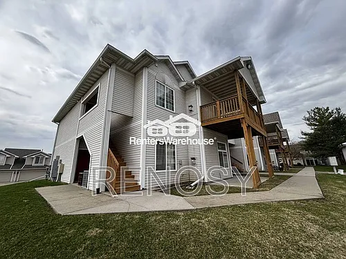 950 67th St #410 Photo 1