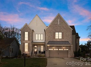 700 McAlway Rd, Charlotte, NC 28211