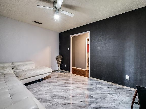 5th image of 3724 Candace Dr