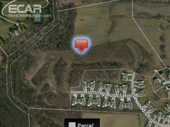 Rosewood Dr, Flushing, MI 48433