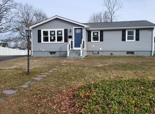 210 Dunbar St, Fall River, MA 02723