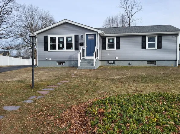 210 Dunbar St, Fall River, MA 02723