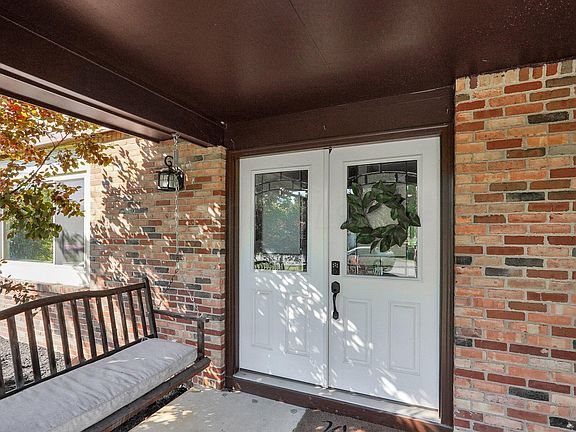 3rd image of 5411 Richlanne Dr