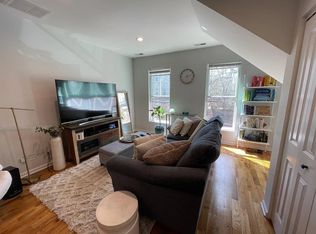 877 N Paulina St APT 2F, Chicago, IL 60622