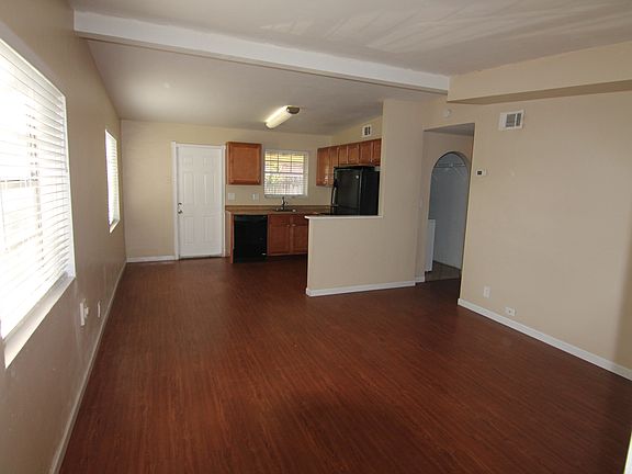 5th image of 5643 Basil Dr