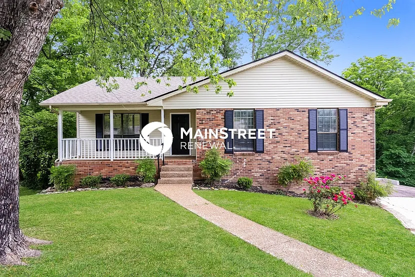 105 Mystic Hill Ct — Photo 1
